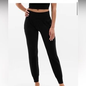 Athleta Salutation Joggers
